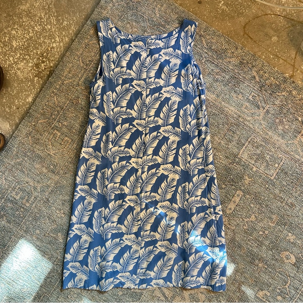 Blue Leaf Print Sleeveless Dress